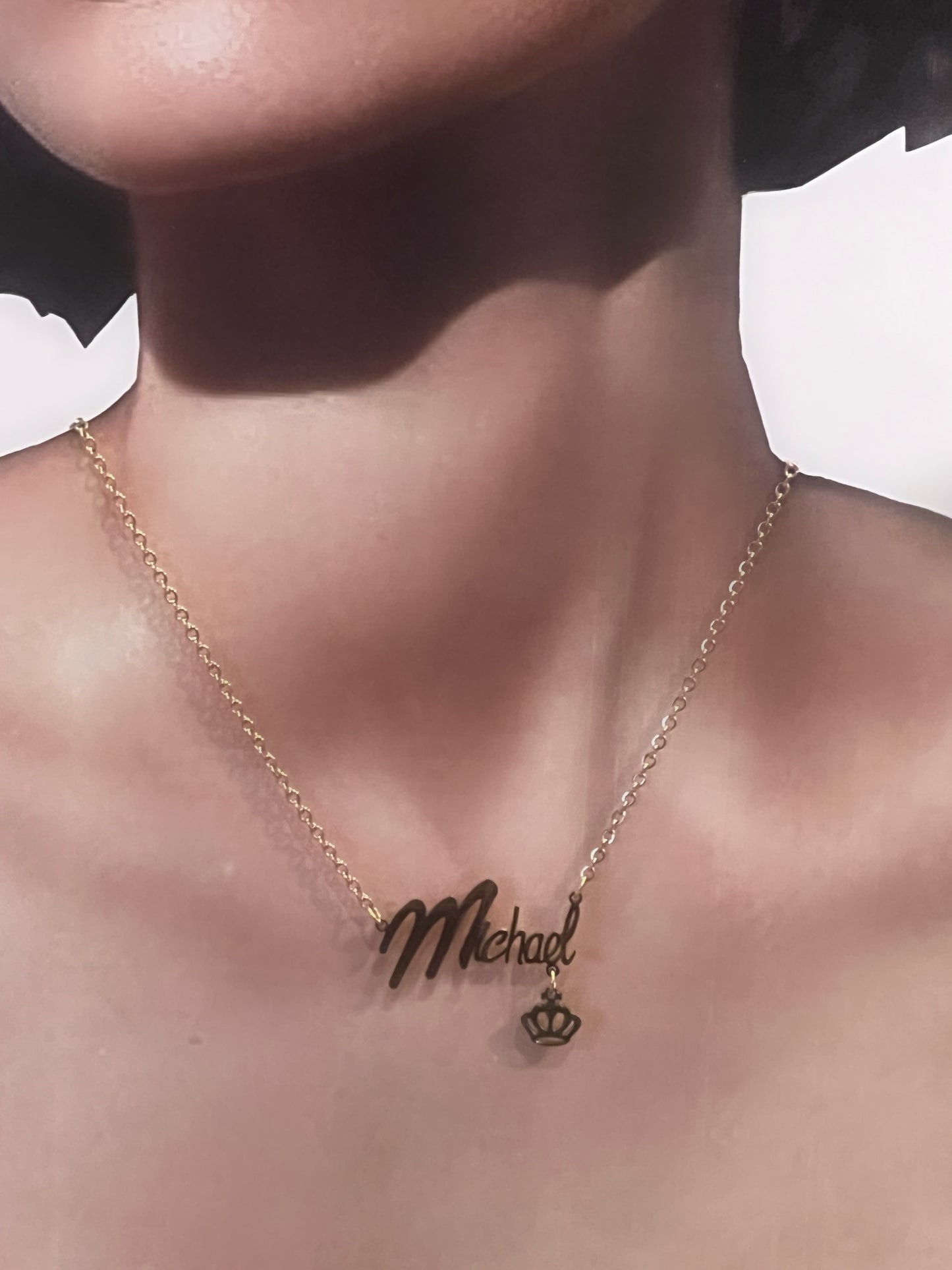 Cadena Nombre “Michael”