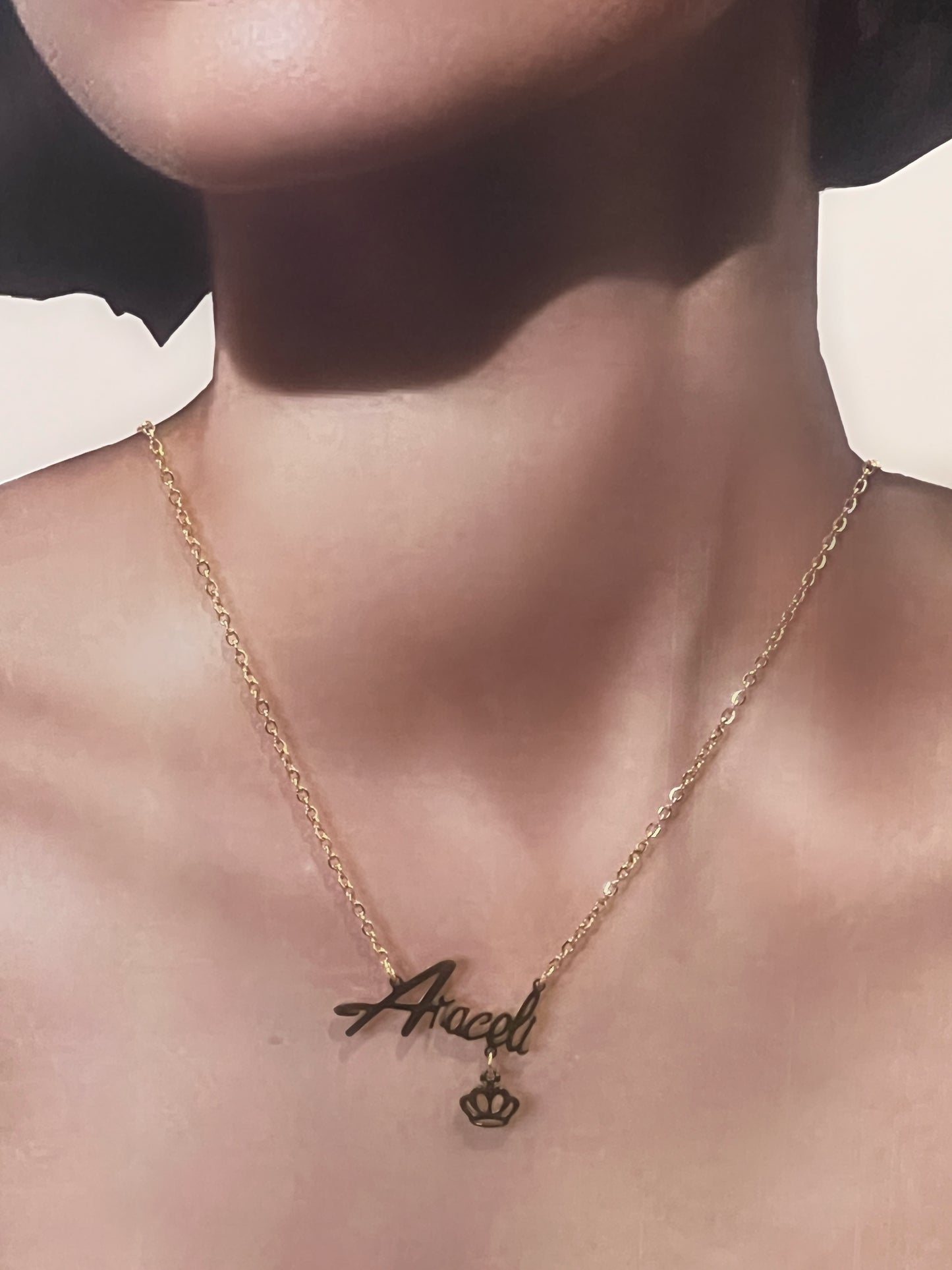 Cadena Nombre “Araceli”