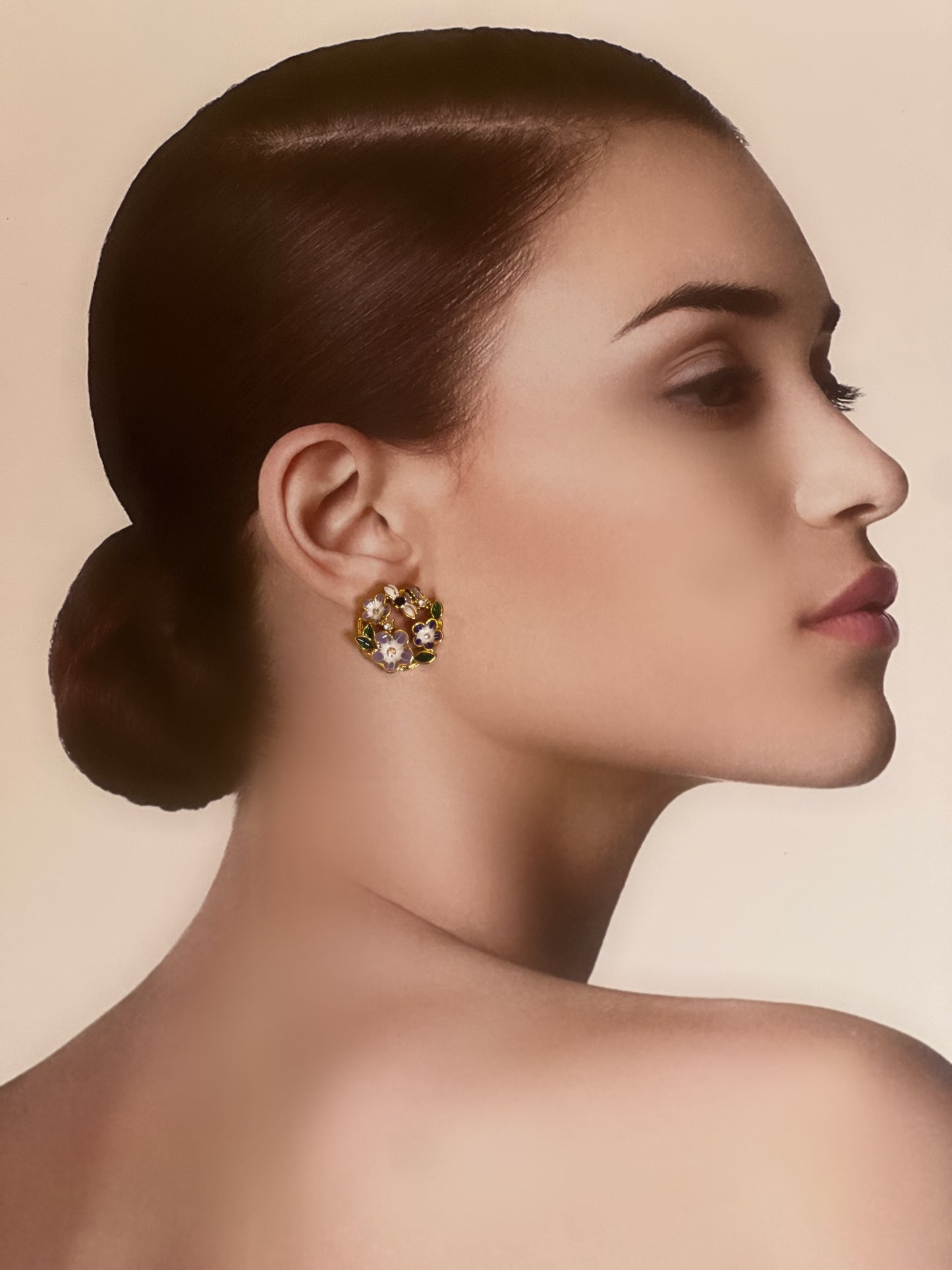 Arete Aura Floral